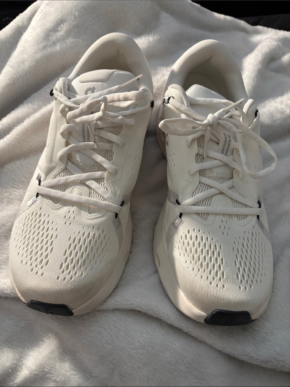 On Running Women's Size W11 Sneakers - Picture 2 of 10